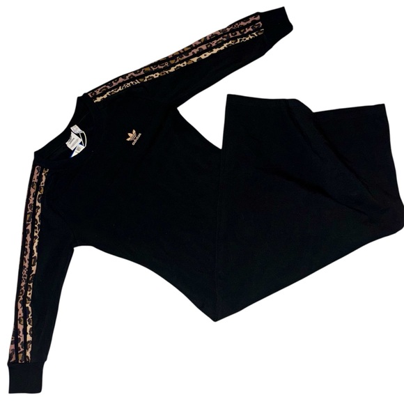 adidas✨$12 when bundled✨Black quarter Sleeve Dress 🐆 - Picture 4 of 7